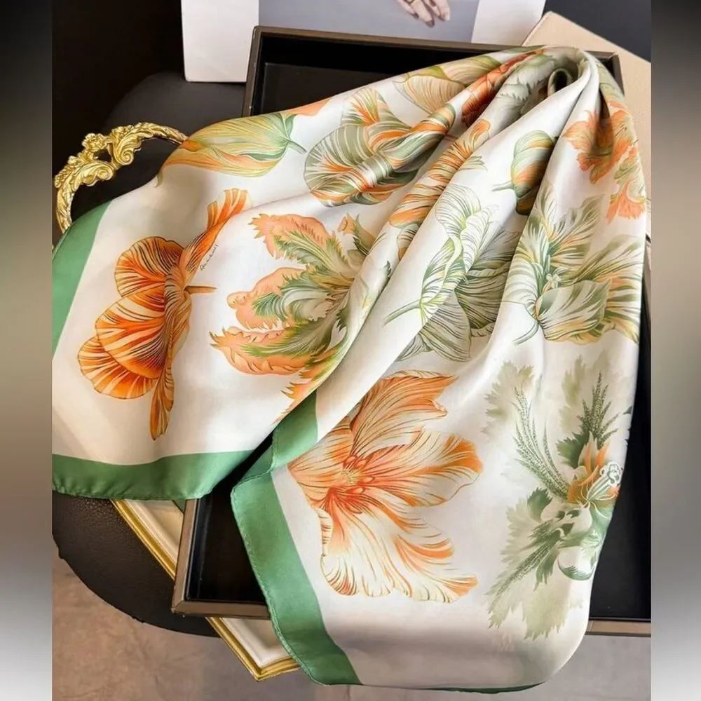 Floral Scarf in Green & Orange N1440